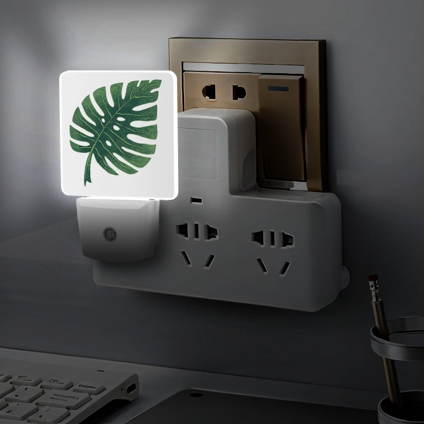Sonstera Smart LED Night Light